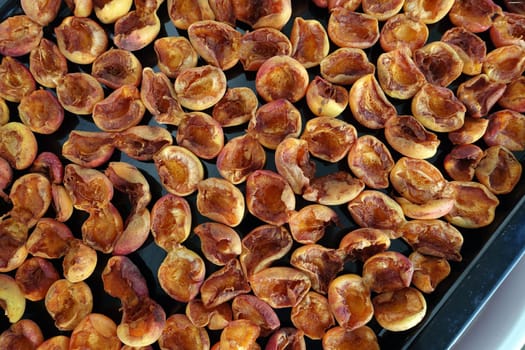 homemade apricot drying process, fruit drying process in summer, drying fruit in the sun,