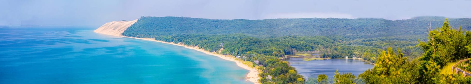 Views at the Empire Bluff Scenic Lookout, Empire Bluff Trail, Sleeping Bear Dunes National Lakeshore, Michigan