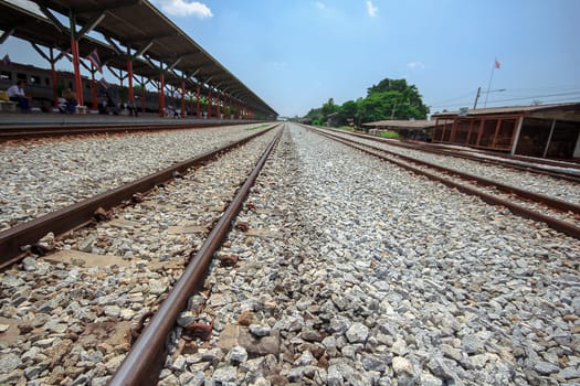 Thailand's railways are used for travel. Transport goods by train route