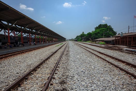 Thailand's railways are used for travel. Transport goods by train route