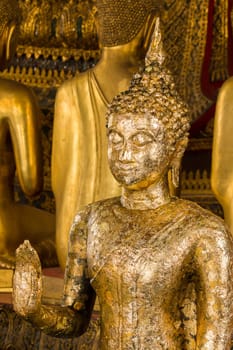 The Golden Buddha is beautiful that Buddhists worship.