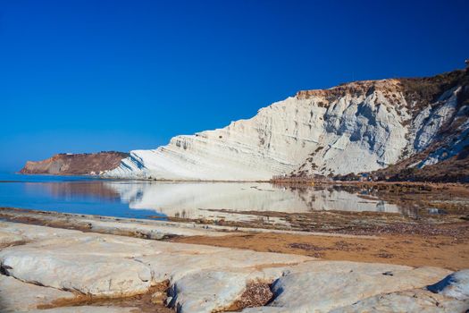 View of the Scala dei Turchi. A fascinating limestone rock steep on an amazing sea in Realmonte, Agrigento. Sicily