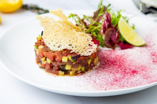 meat salad with arugula and lime