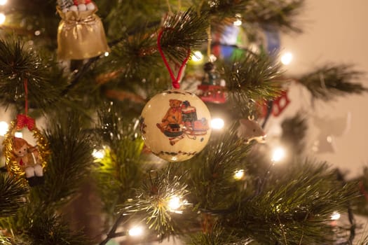 Australian Christmas decorations on a tree in the holiday period