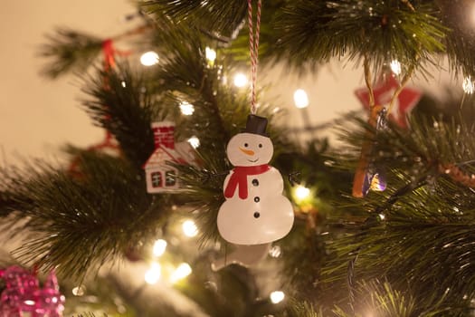 Australian Christmas decorations on a tree in the holiday period