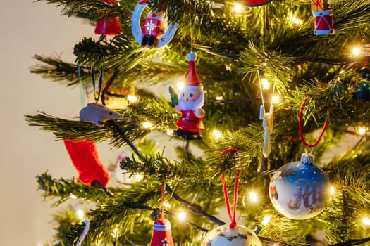 Australian Christmas decorations on a tree in the holiday period