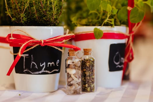 Australian table decorations for Christmas for a large family gathering