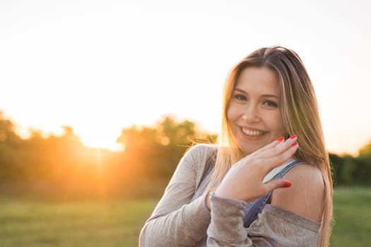 beautiful portrait of a carefree friendly approachable girl with a stunning smile and cute looks