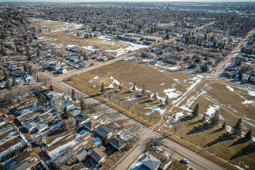 Mount Royal is a neighbourhood on the westside of Saskatoon, Saskatchewan in the Confederation SDA. Having a population of 4.259 residents, the neighbourhood consists of 3 elementary schools and 2 sister secondary schools