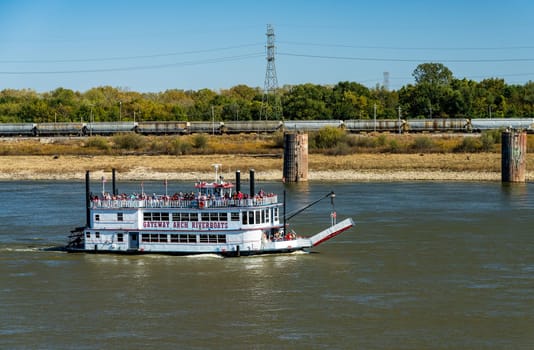 St Louis, MO - 21 October 2023: Gateway Arch Riverboat on cruise on Mississippi River in Saint Louis, Missouri