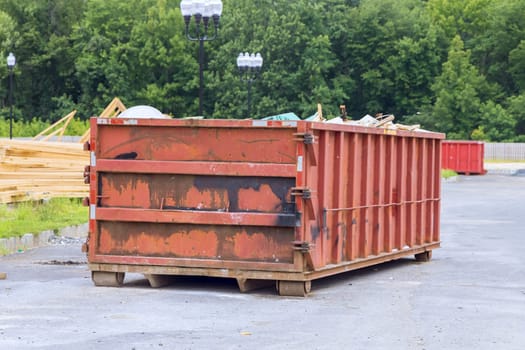 Container trash dumpsters are used for recycling construction waste solid household waste