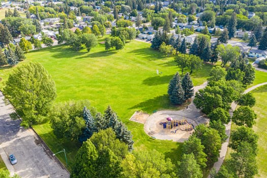 Weaver Park is located in the Queen Elizabeth neighborhood of Saskatoon.