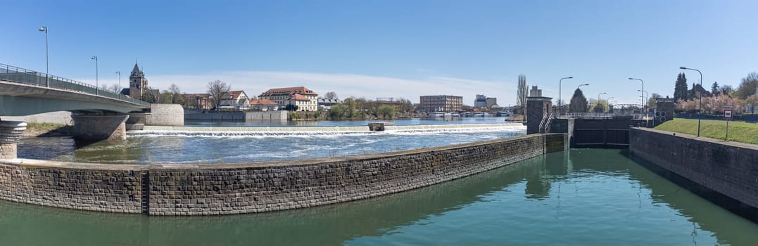 View on closed river lock and old city of the Hameln.