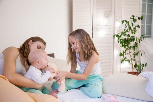 three sisters play children in the morning in the bedroom 3