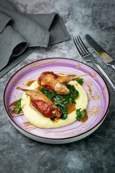 baked chicken wings with gravy, spinach and mashed potatoes