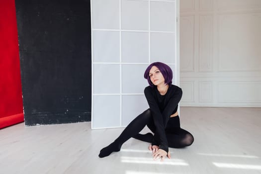 fashionable woman with purple hair anime Japan cospley