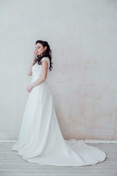 prncessa with the Crown bride wedding dress wedding