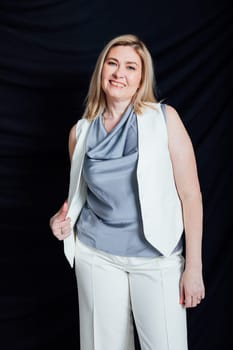 woman in white business suit