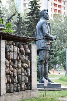 Vertical shot of the sculpture of Stalin in the Muzeon Park of Arts in Moscow, Russia