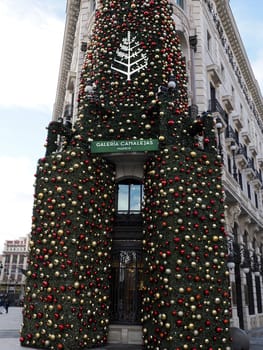 madrid illuminated christmas tree in Canalejas gallery in morning