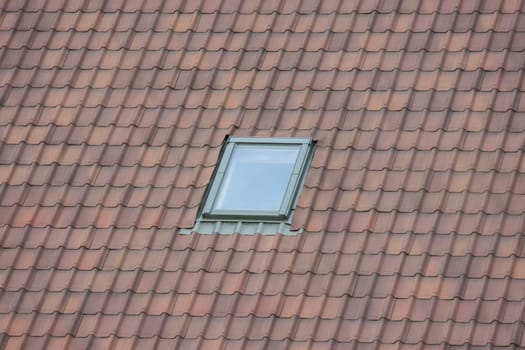 Roof window on metal roof a