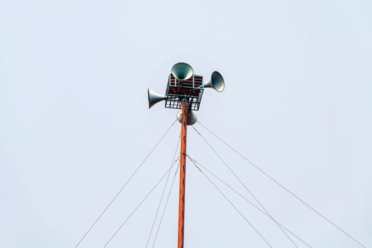 Streets Loudspeakers for important messages high on the mast, pillar