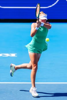 MELBOURNE, AUSTRALIA - JANUARY 12: Mirra Andreeva of Russia plays against Danielle Collins plays during day three of the 2024 Kooyong Classic at Kooyong on January 12, 2024 in Melbourne, Australia.