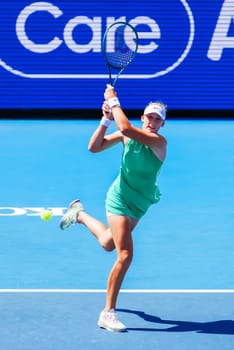 MELBOURNE, AUSTRALIA - JANUARY 12: Mirra Andreeva of Russia plays against Danielle Collins plays during day three of the 2024 Kooyong Classic at Kooyong on January 12, 2024 in Melbourne, Australia.