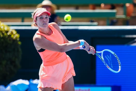 MELBOURNE, AUSTRALIA - JANUARY 12: Danielle Collins plays Mirra Andreeva of Russia during day three of the 2024 Kooyong Classic at Kooyong on January 12, 2024 in Melbourne, Australia.