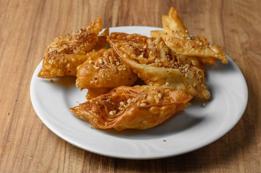 Turkish baklava - dessert made from puff pastry with honey and nuts 1