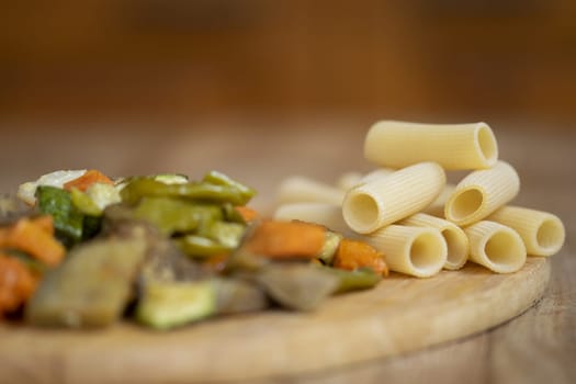 pasta with white vegetables ragout