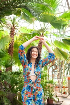 woman wearing summer clothes on tropical resort