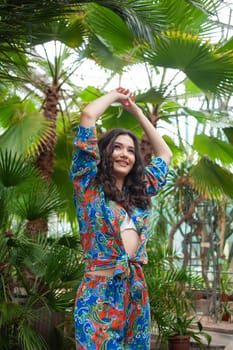 woman wearing summer clothes on tropical resort