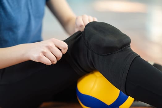 Protecting knees from injuries during sport activities like playing volleyball