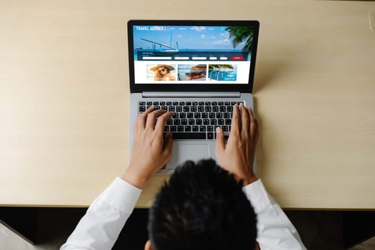 Online travel agency website for modish search and travel planning offers deal and package for flight , hotel and tour booking