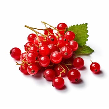 A bunch of ripe red currants with a green leaf.