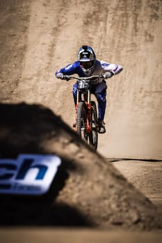 MAYDENA, AUSTRALIA - FEBRUARY 24: Bernard Kerr of Great Britain competes in the finals at Red Bull Hardline Tasmania on February 24, 2024 in Maydena, Australia.