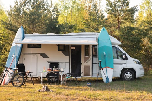 a vacation trip in a motorhome, a rest in a van.