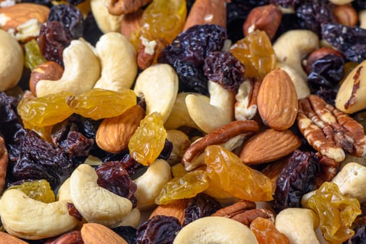 mixture of nuts and dried fruits complemented by vitamins and trace elements 8