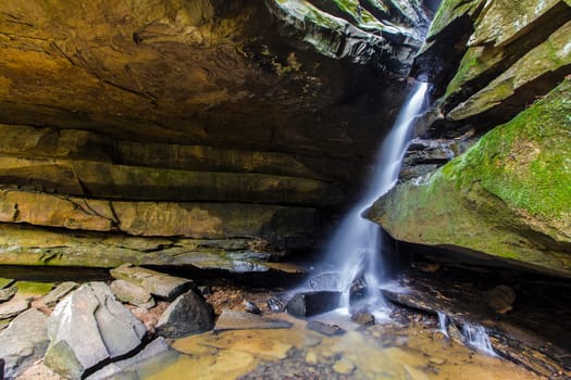View of Broken Rock Falls, Old Man's Cave, Hocking Hills State Park, Ohio