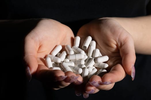Modern tablet for pain and infectious disease developed by a fashion apprentice from medicine.