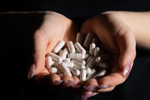 Modern tablet for pain and infectious disease developed by a fashion apprentice from medicine.