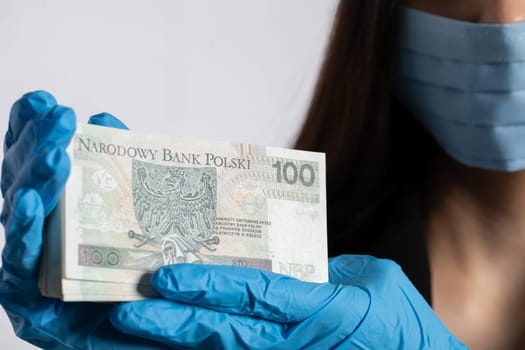During the period of risk of infection with an infectious disease, it is necessary to use a face mask and rubber gloves.