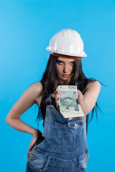 An offer of cooperation on a new investment with the construction manager.