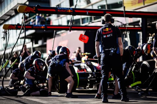 MELBOURNE, AUSTRALIA - MARCH 21: Oracle Red Bull Racing practicing pit stops at the 2024 Australian Grand Prix at Albert Park in Melbourne, Australia