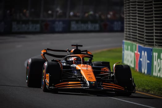 MELBOURNE, AUSTRALIA - MARCH 23: Oscar Piastri of Australia drives the McLaren MCL38 during qualifying in the 2024 Australian Grand Prix at Albert Park in Melbourne, Australia