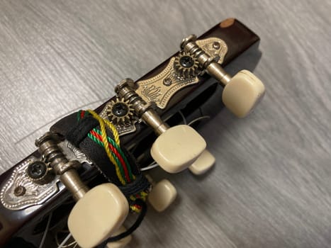 Acoustic guitar and its elements for the playing