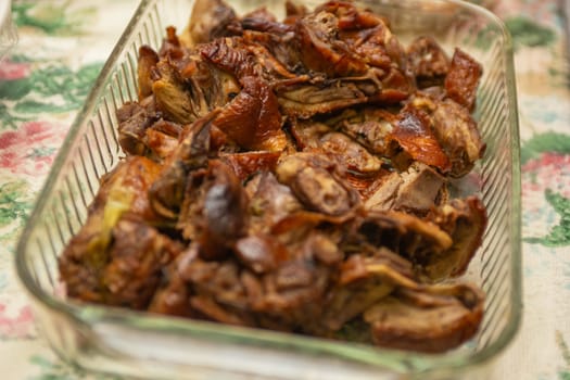 Sliced roast duck for a dinner party