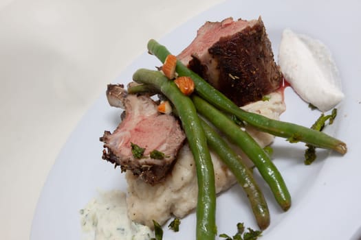 Gourmet Lamb Dinner with Vegetables