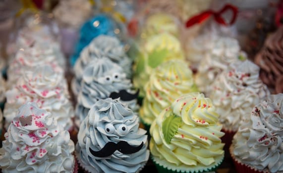 Cute looking handmade decorated cupcakes for sale